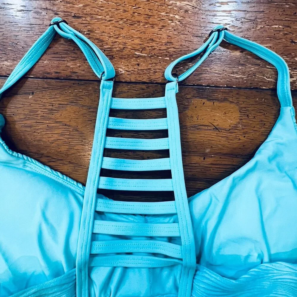 CALIA by Carrie Underwood Textured Bikini Top Womens Size Small Turquoise Blue